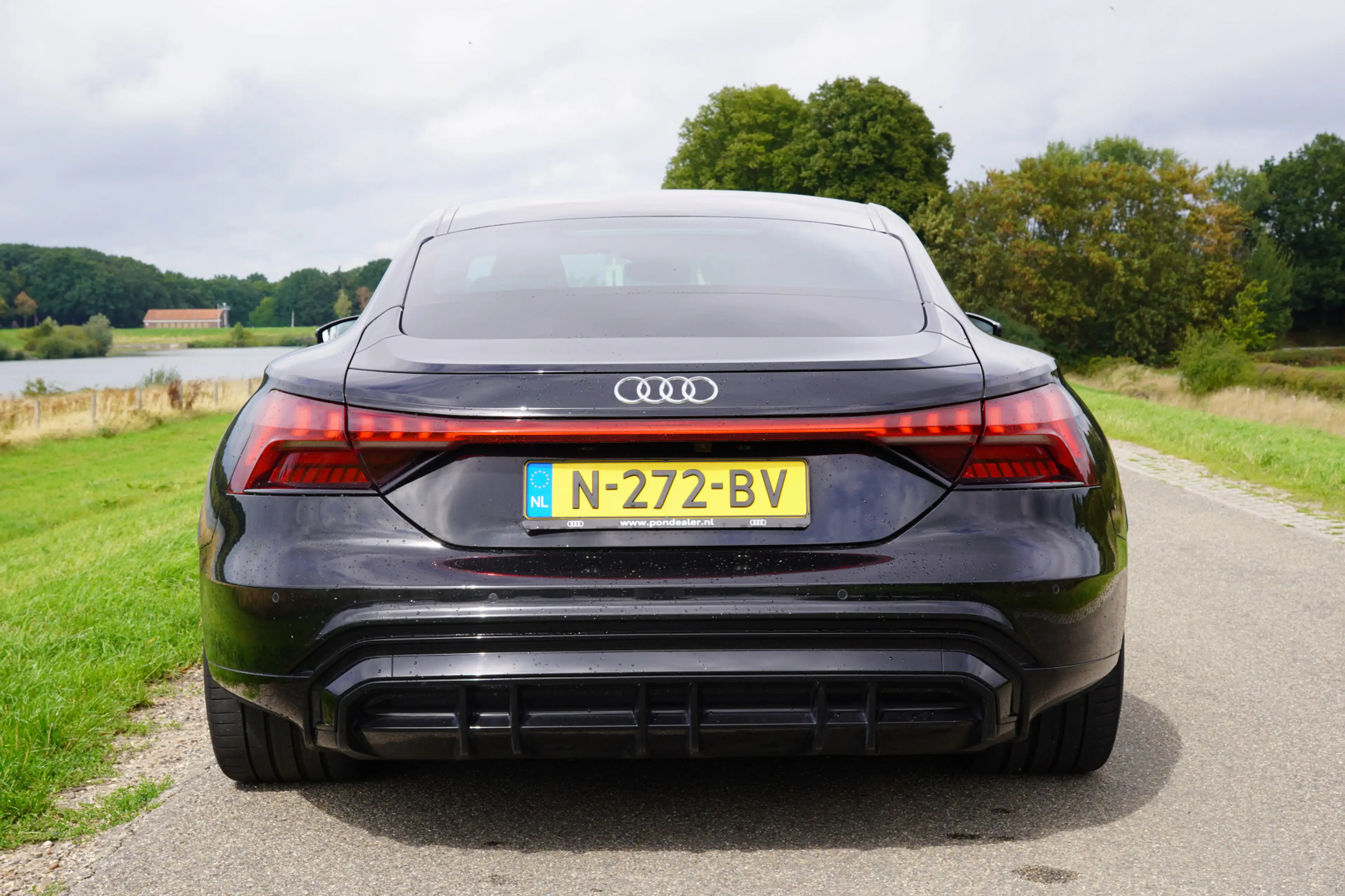 Audi e-tron GT GT 93 kWh / BTW / Pano / Luchtvering / Camera / — photo 8