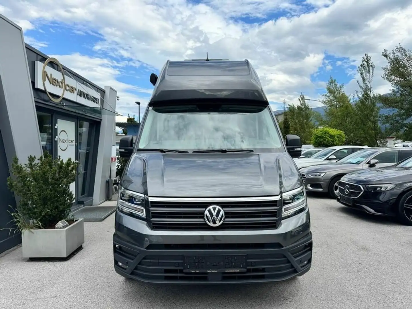 Volkswagen Crafter Grand600 FWD Grau - 2