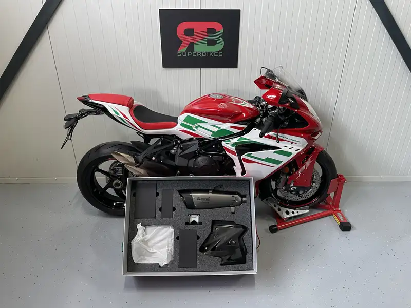 MV Agusta F3 - foto 3