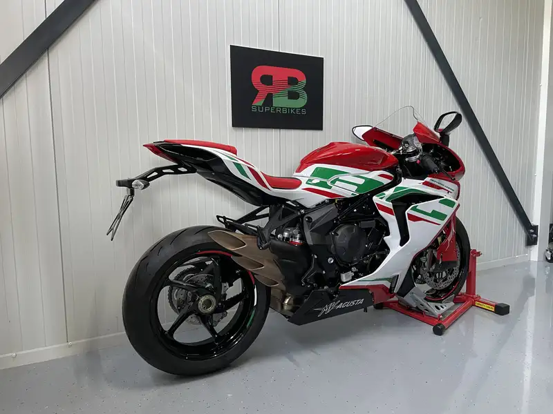 MV Agusta F3 - foto 5