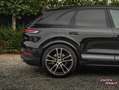 Porsche Cayenne E-Hybrid | 22" | Trekhaak | Pano | BOSE | 360° Noir - thumbnail 14