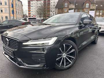 T8 AWD L Rang Ultimate AHK,BLIS,ACC,Kam,STH