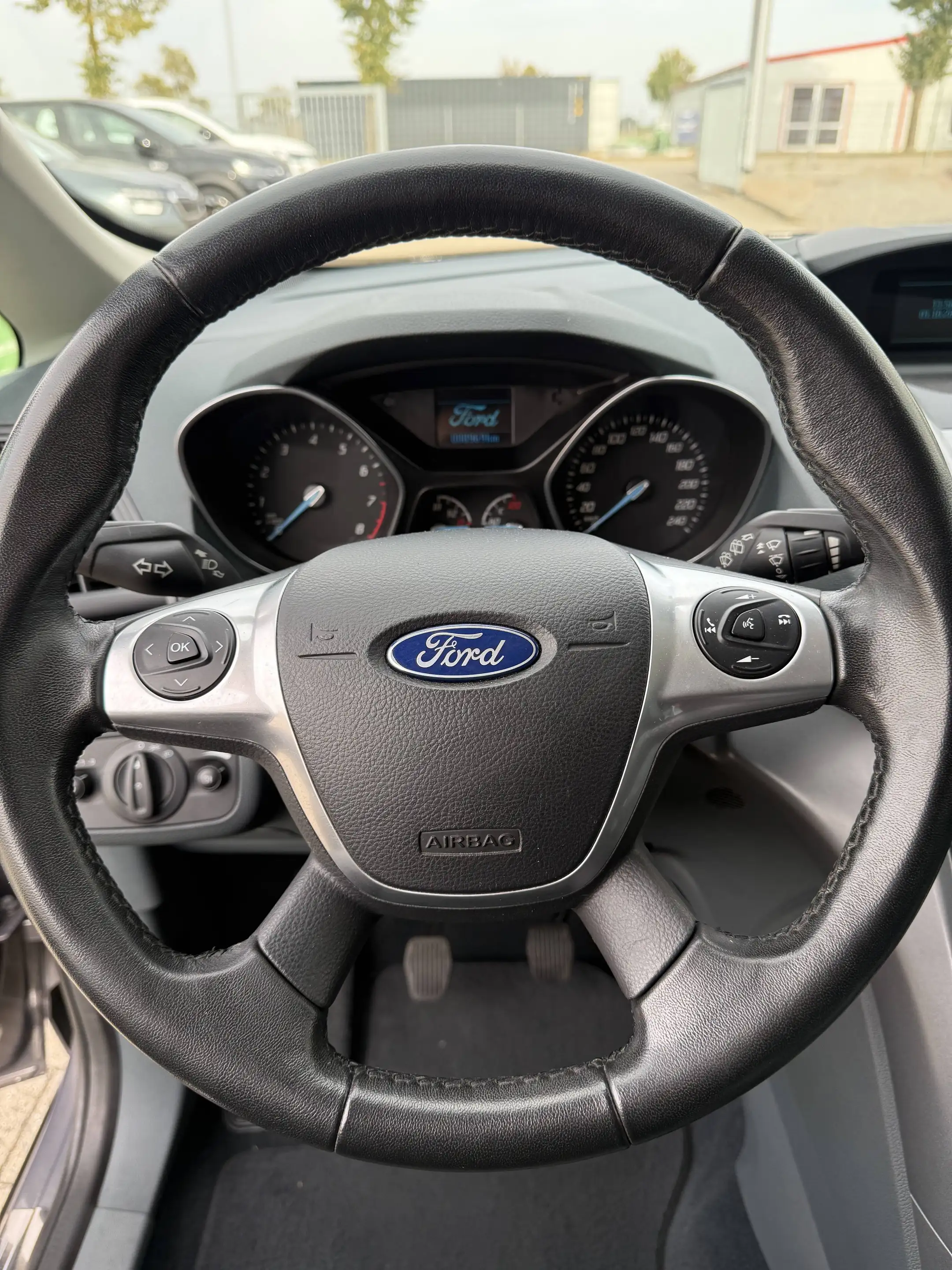 Ford C-Max Sync Edition Allwetter|PDC|Klima|AHK — photo 7