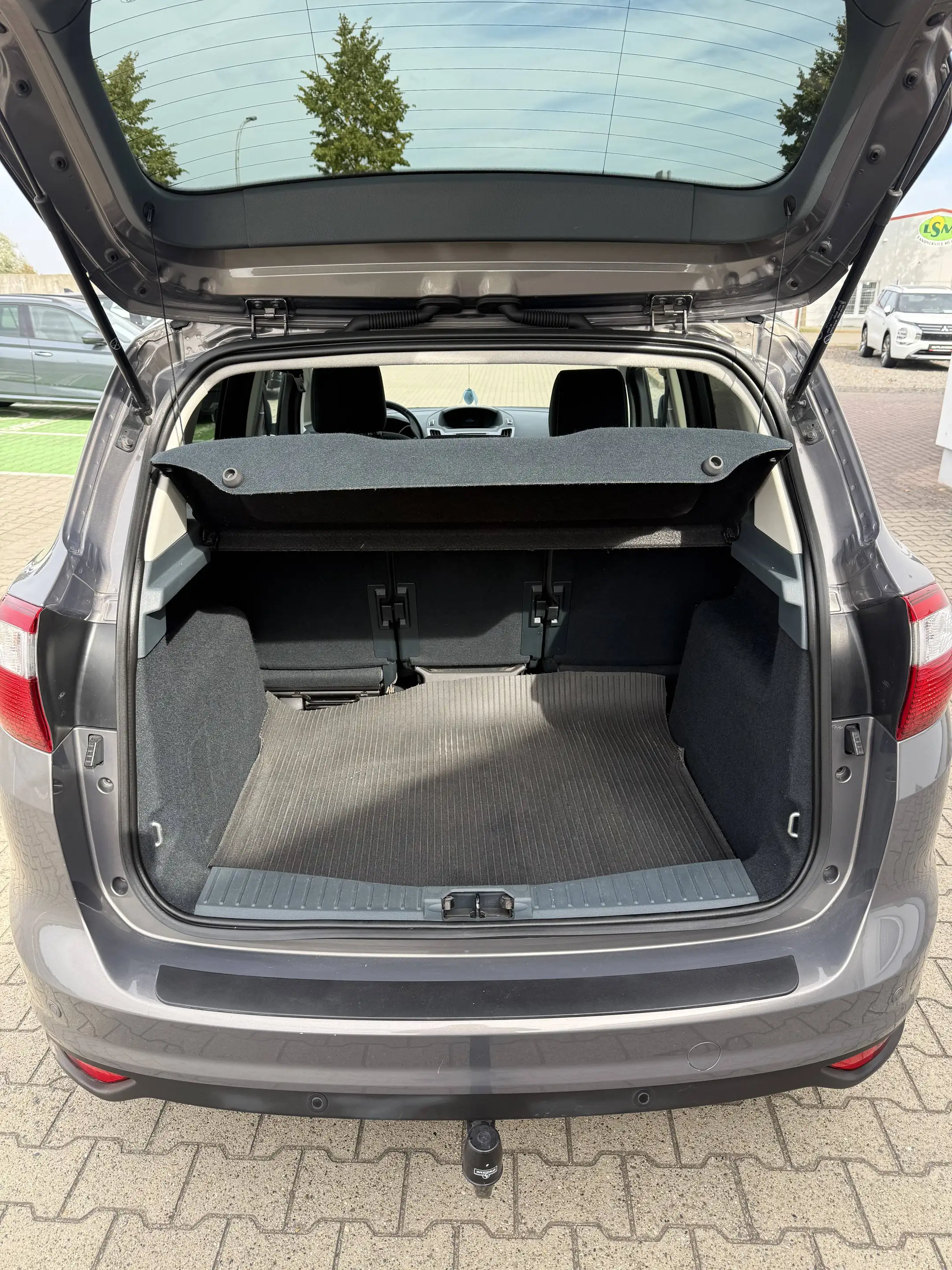 Ford C-Max Sync Edition Allwetter|PDC|Klima|AHK — photo 12