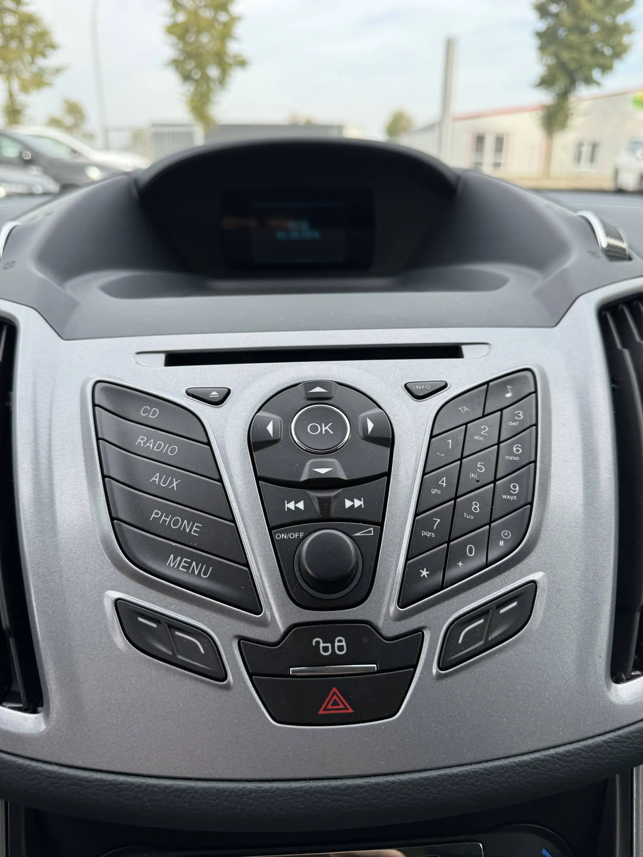 Ford C-Max Sync Edition Allwetter|PDC|Klima|AHK — photo 9