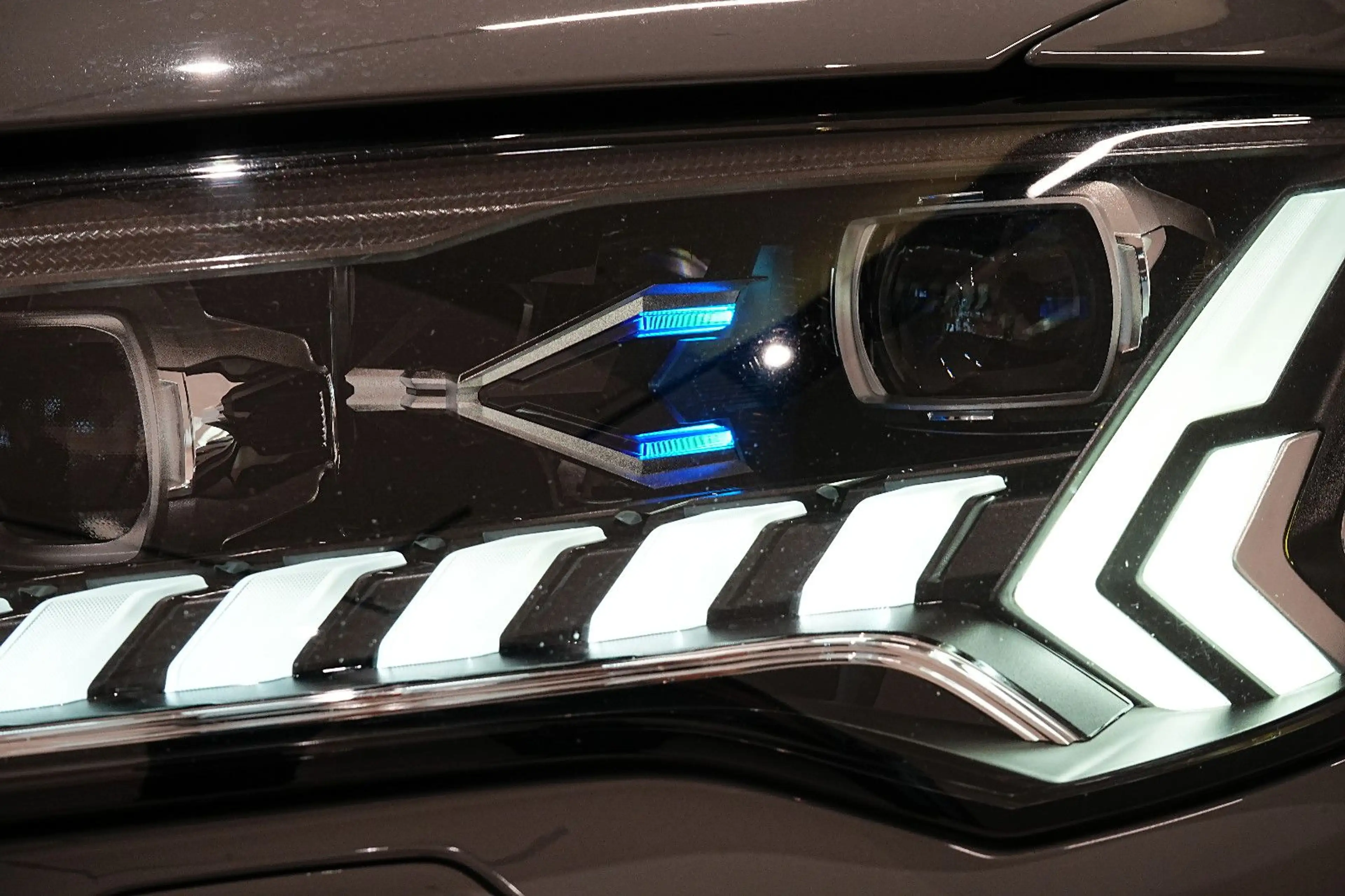 Audi Q7 50|COMPETITION+|S-LINE|RS/7-SITZ|CARBON|SOFT| — photo 7