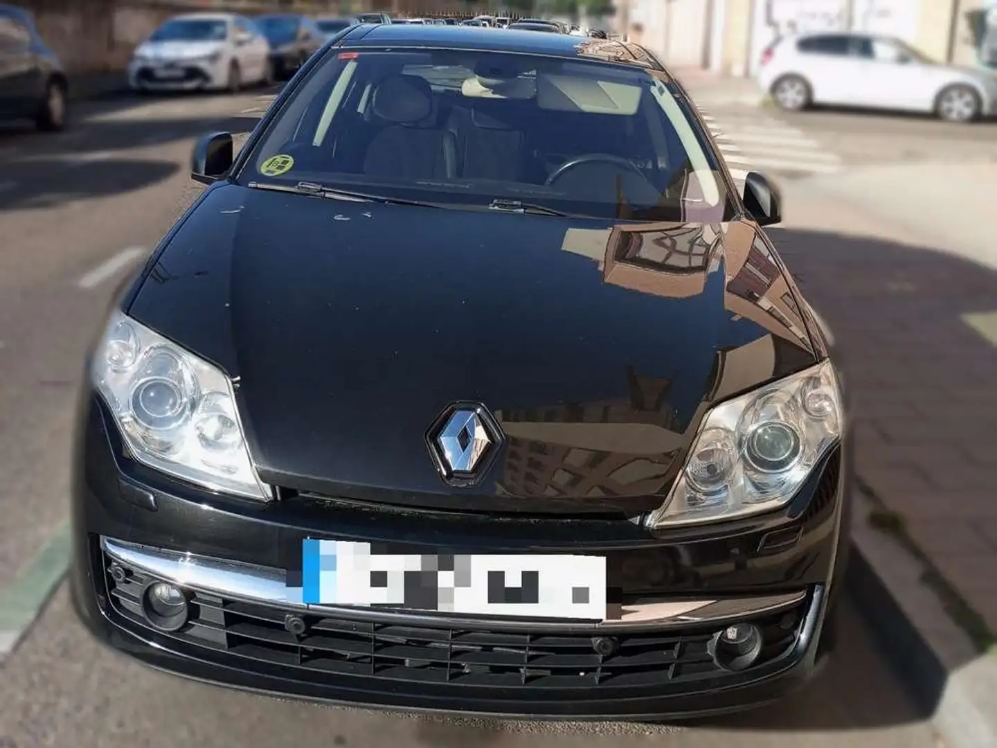 Renault Laguna Privilege dCi 150cv FAP Negro - 2