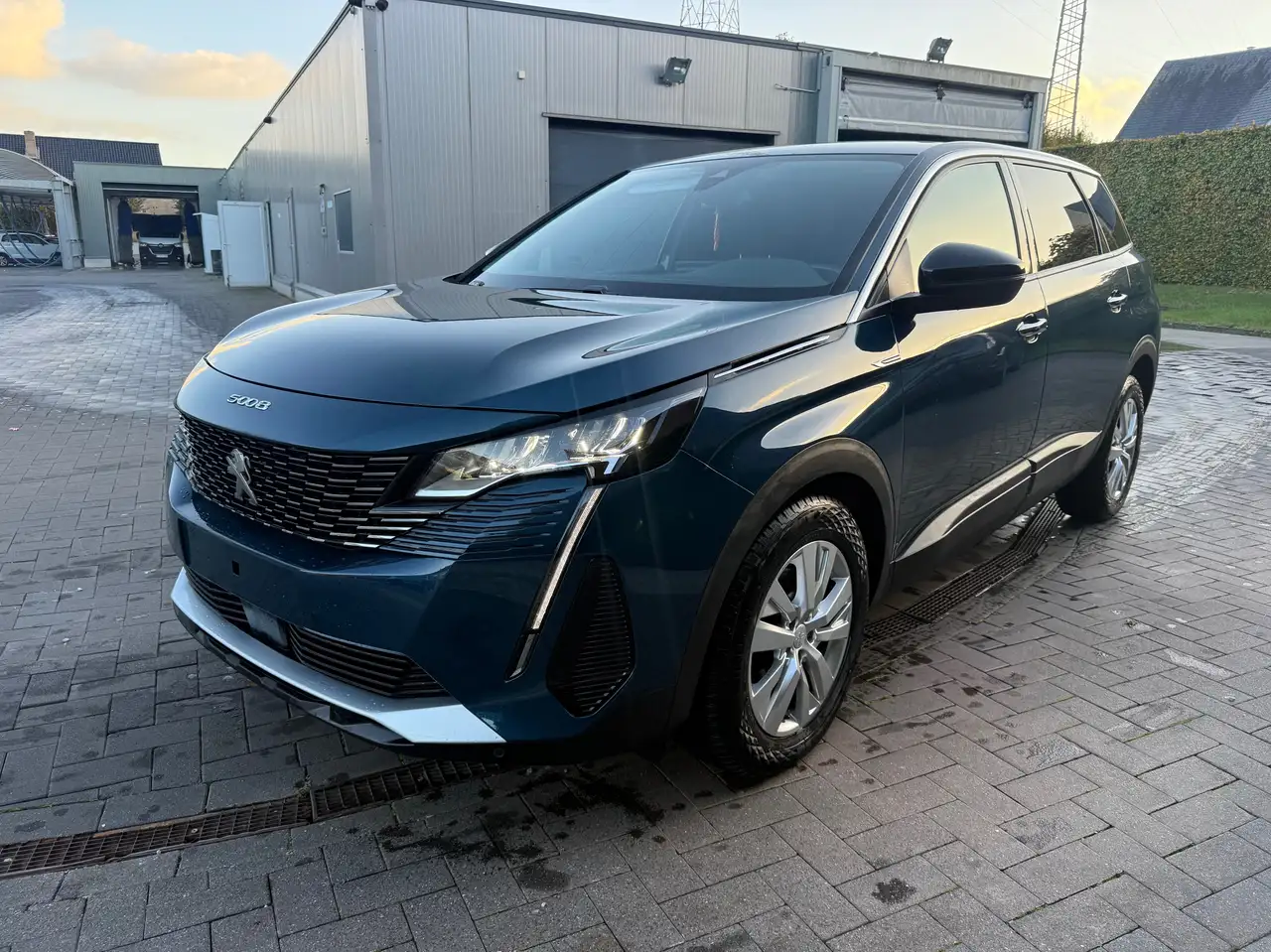 Peugeot 5008