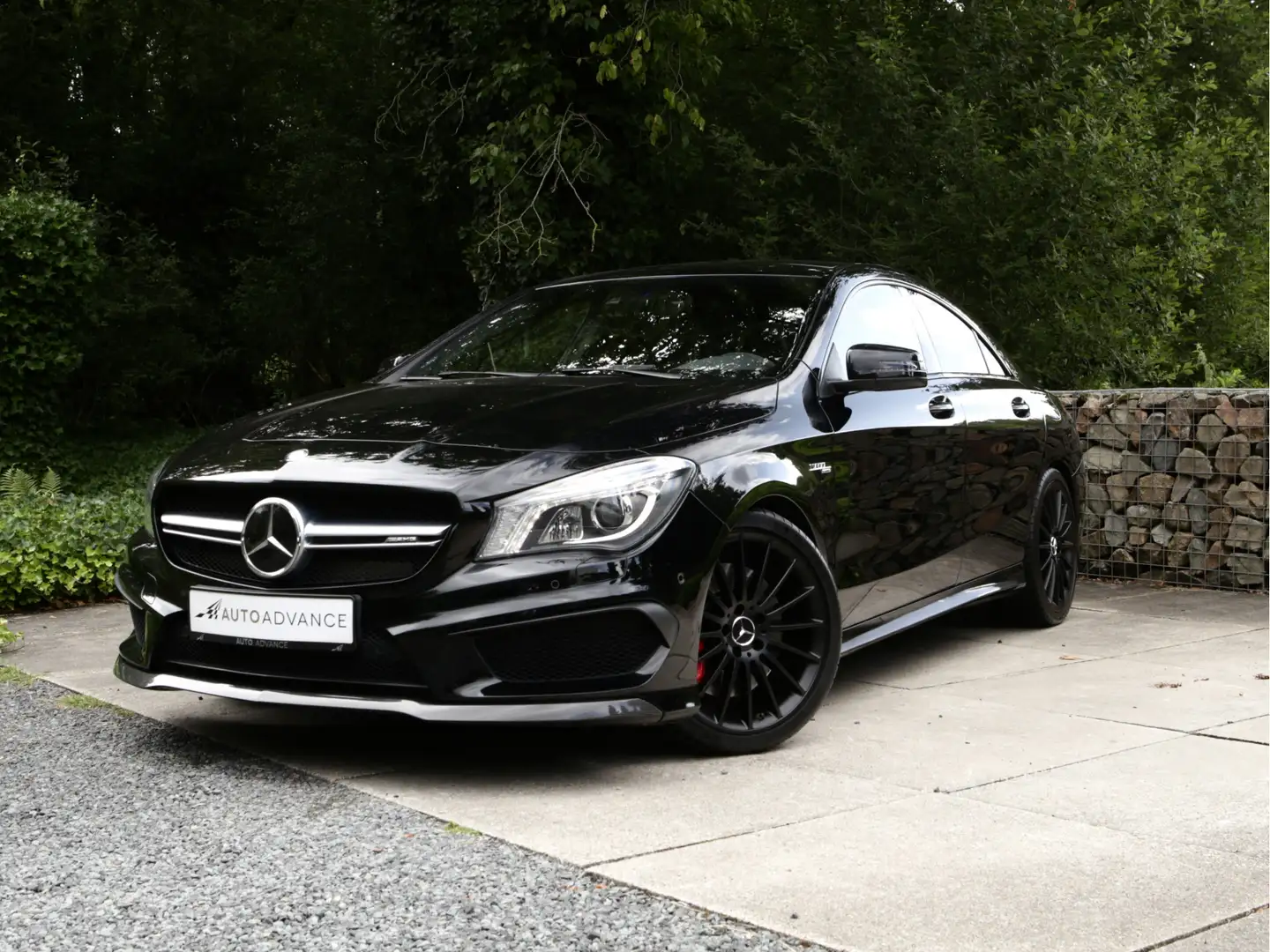 Mercedes-Benz CLA 45 AMG 4MATIC Zwart - 1