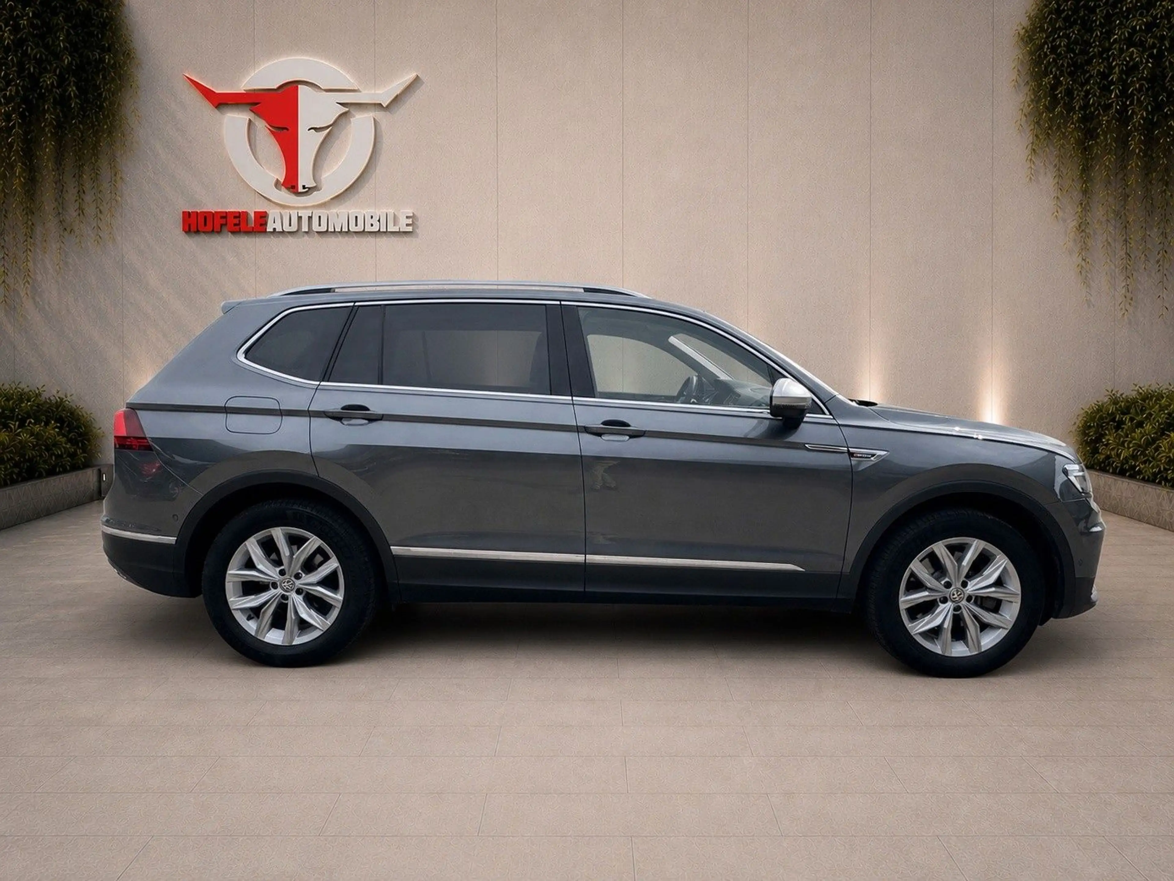 Volkswagen Tiguan Allspace Highline 4Motion*HUD/ACC/VC/LED* — photo 6