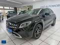 Mercedes-Benz GLA 180 Urban*Panorama*Standheizung*Offroad* Noir - thumbnail 5