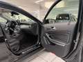 Mercedes-Benz GLA 180 Urban*Panorama*Standheizung*Offroad* Noir - thumbnail 10