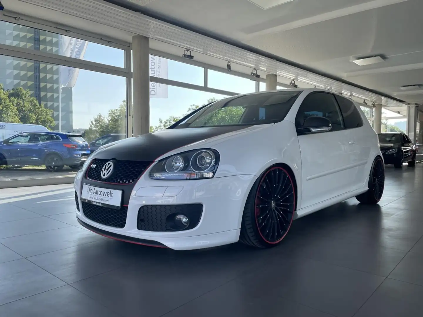 Volkswagen Golf V Lim. GTI Edition 30 2.0 TSI DSG NAVI GRA Klima Weiß - 2