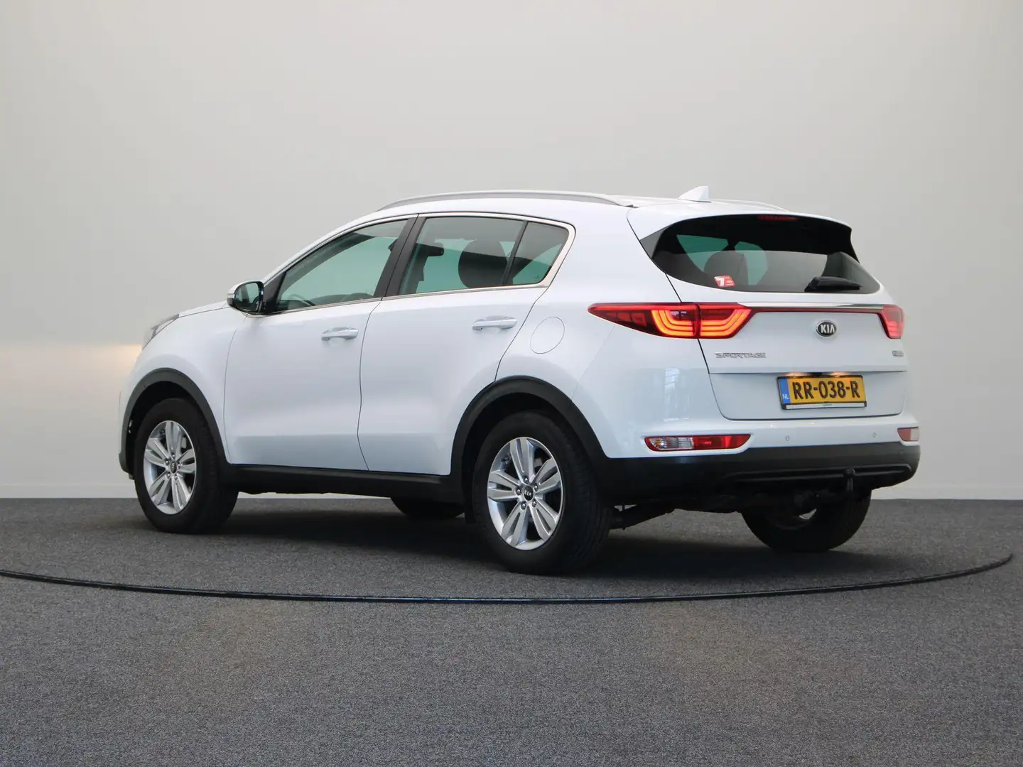 Kia Sportage 1.6 GDI DynamicLine | Navigatie | Trekhaak | Stoel Wit - 2