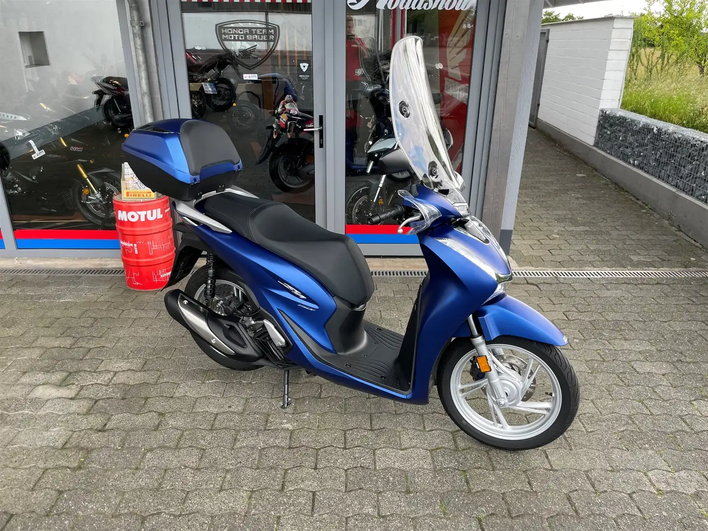 Honda SH 150 inkl. Smart-Topcase / Inspektion + TÜV NEU / 795km Blauw - 1