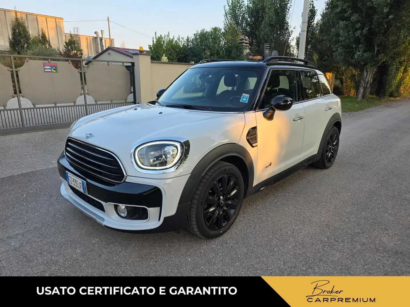 MINI Cooper D Countryman 2.0 Cooper D all4 auto my18 Bianco - 1