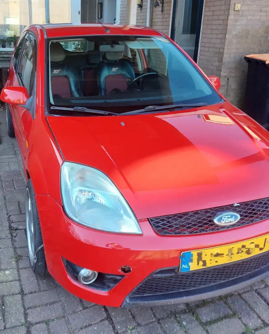Ford Fiesta Fiesta 2.0-16V ST Rood - 1