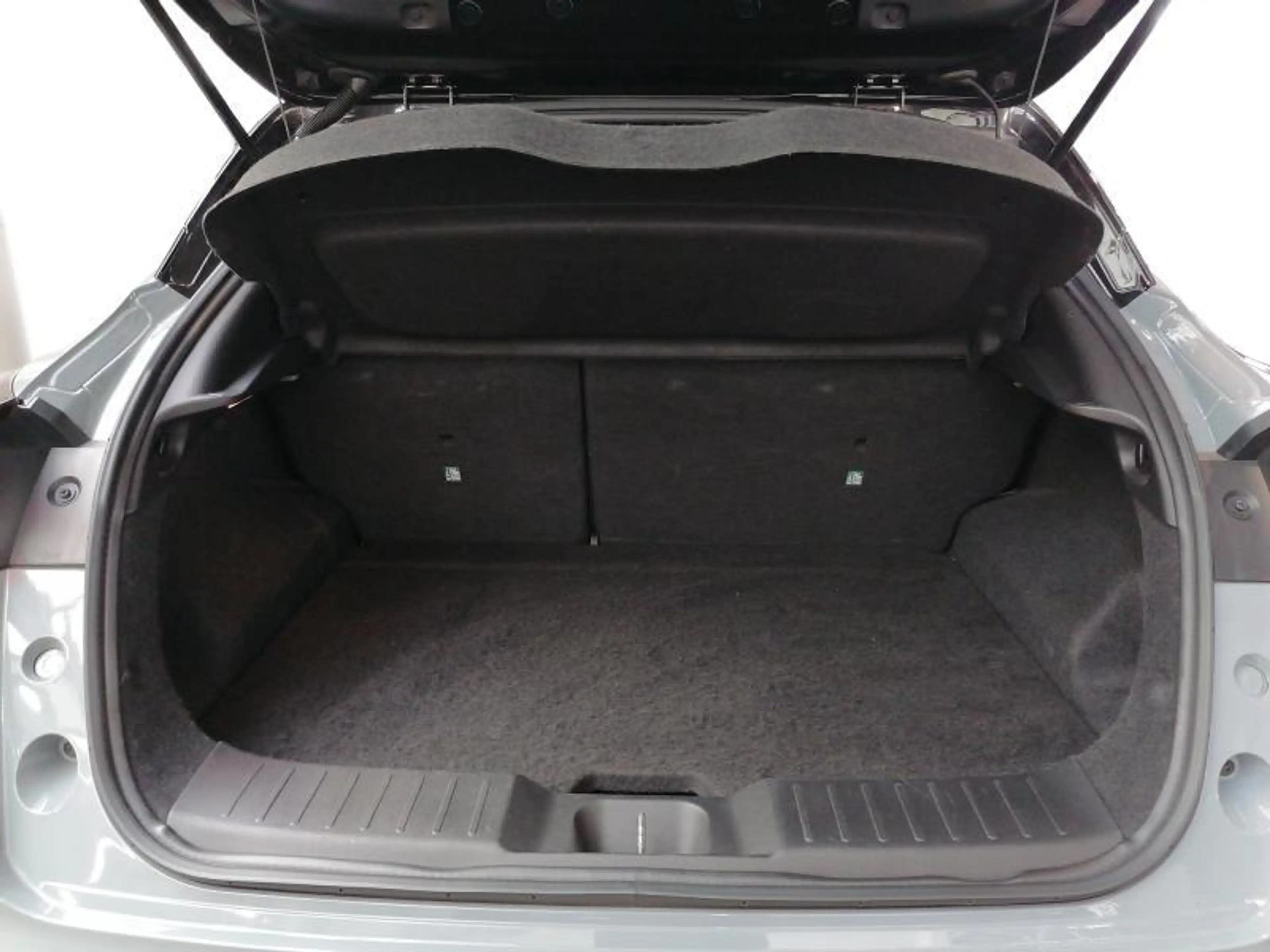 Nissan Juke 1.0L DIG-T 114 MT MY23 N-DESIGN ENIGMA BLACK 115 H — photo 8