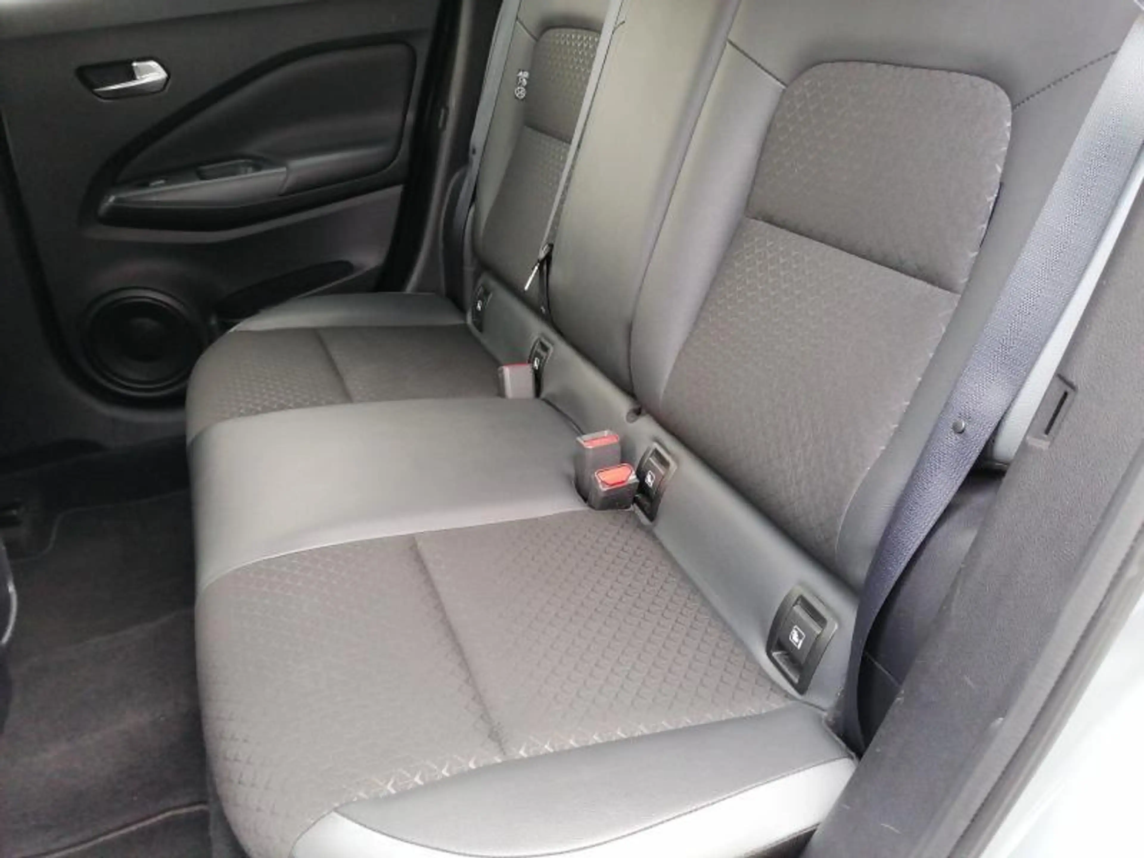 Nissan Juke 1.0L DIG-T 114 MT MY23 N-DESIGN ENIGMA BLACK 115 H — photo 10