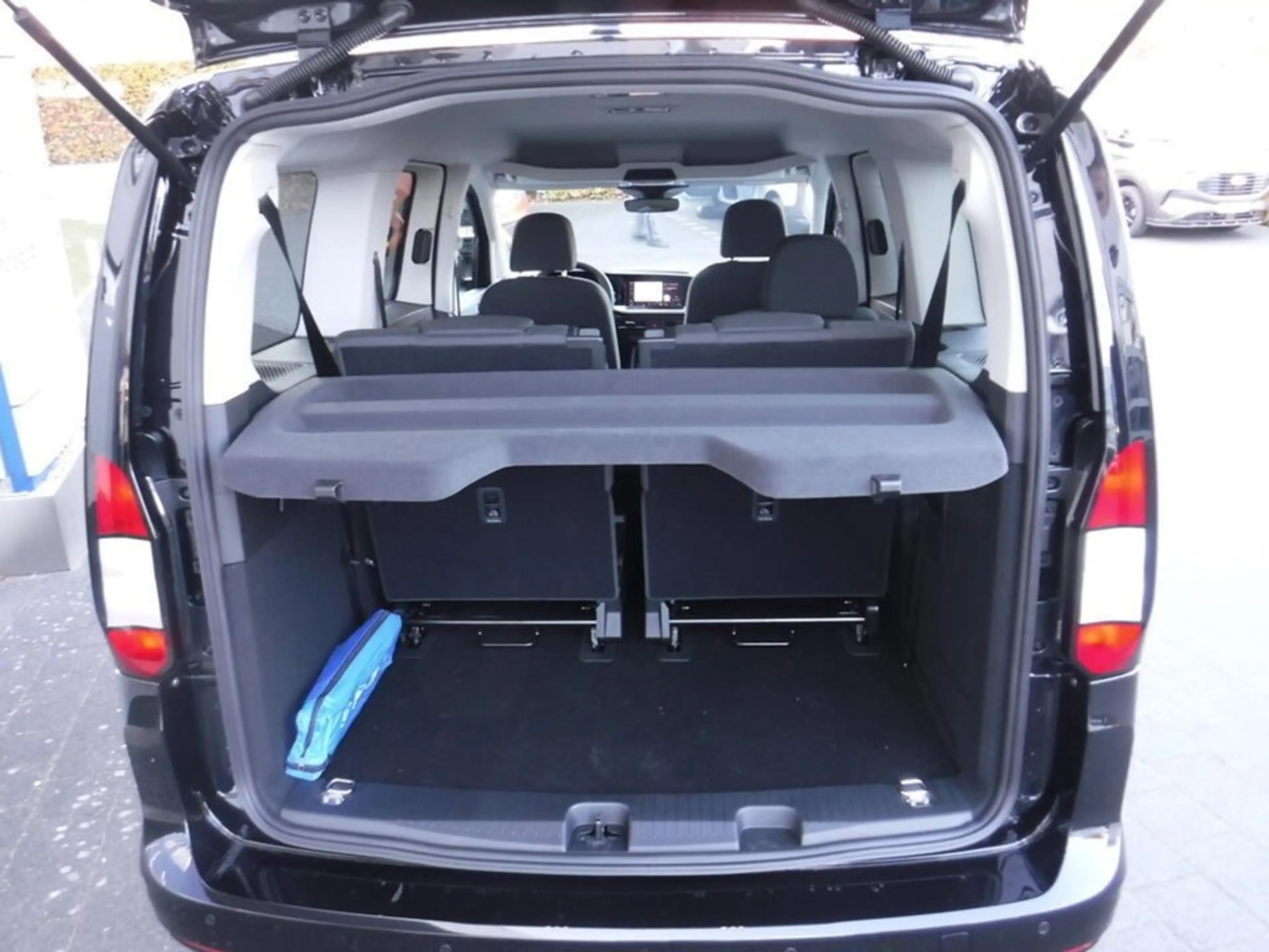 Ford Tourneo 1.5 benzine automaat — photo 9