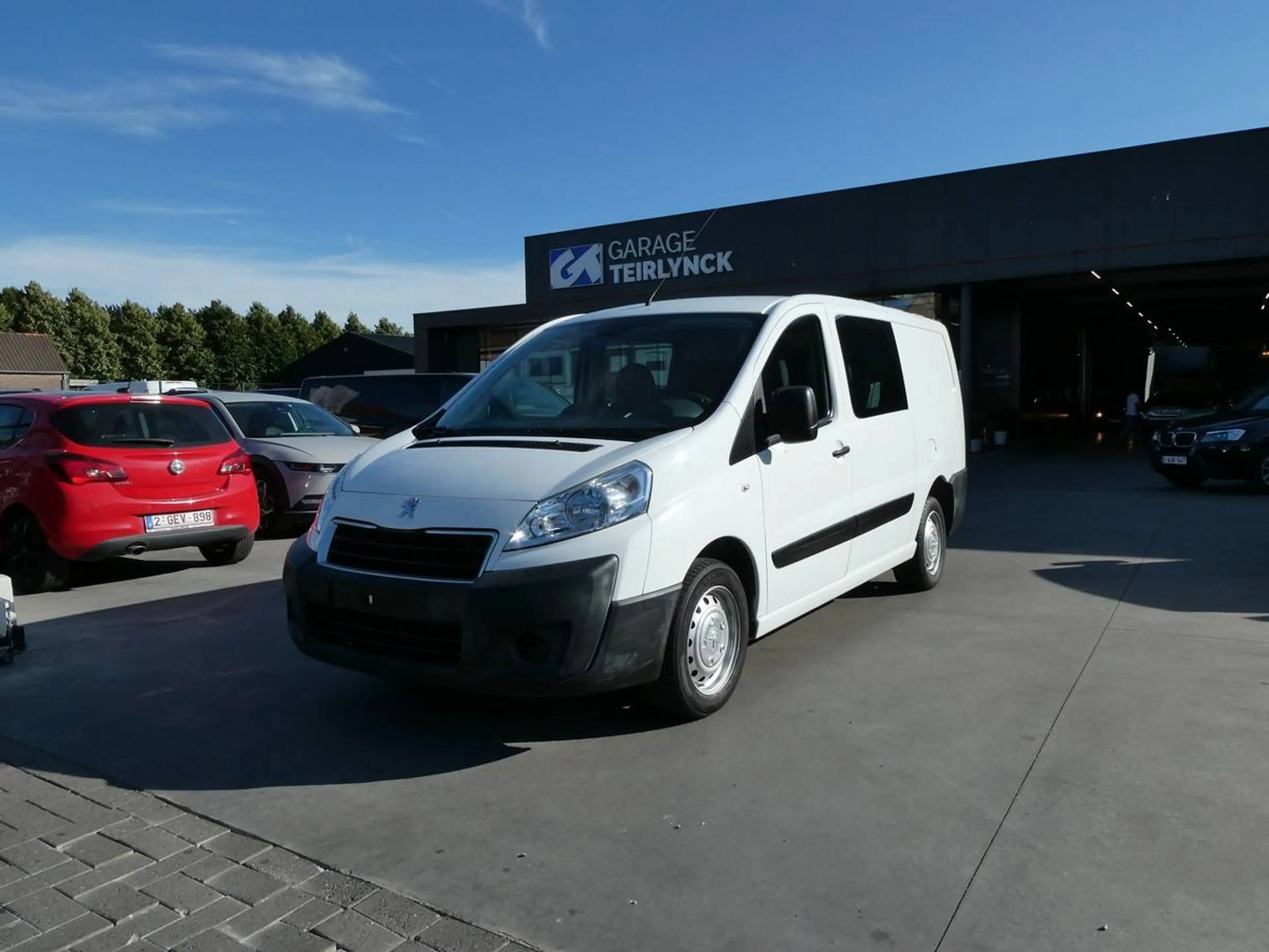 Peugeot Expert L2 Dubbele Cabine 6pl 2.0 HDi 128pk '13 84000km (21567)