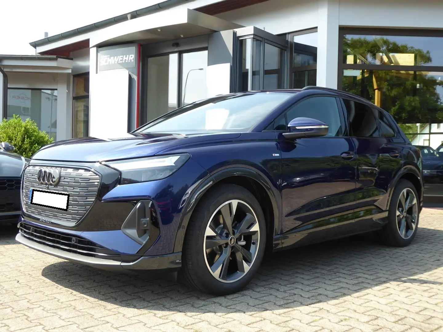 Audi Q4 e-tron Q4 35 e-tron S line Albastru - 2