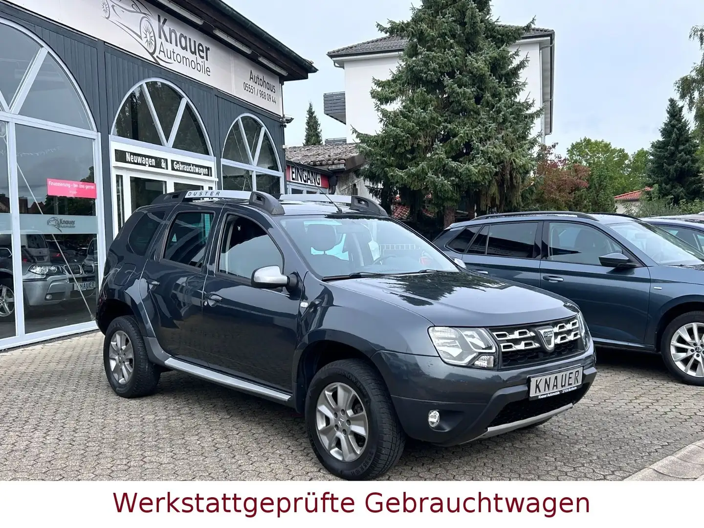 Dacia Duster I Laureate 4x2 *Klima* Sitzheiz*Navi*PDC* Gris - 1