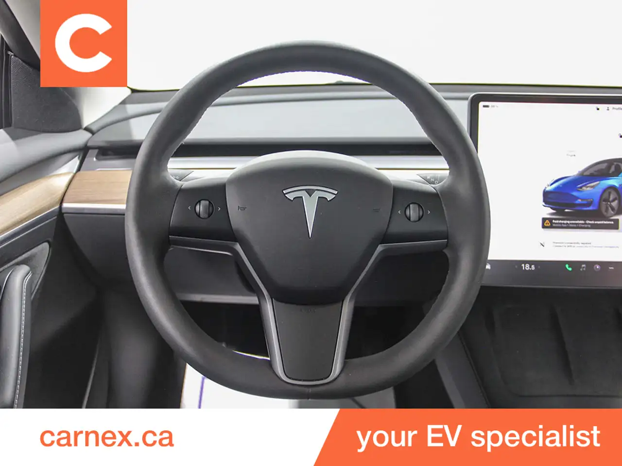 Tesla Model 3 снимка Tesla Model 3
