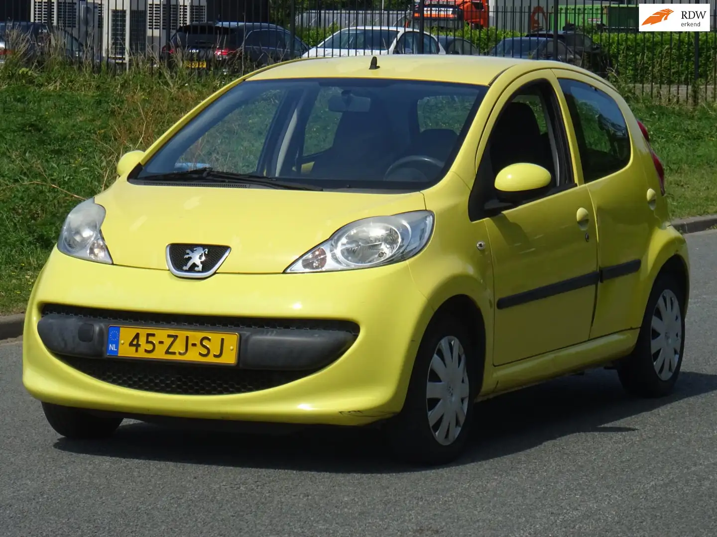 Peugeot 107 1.0-12V XS BJ2008 AUTOMAAT NAP/ELEKRAM/APK 2026 Jaune - 1