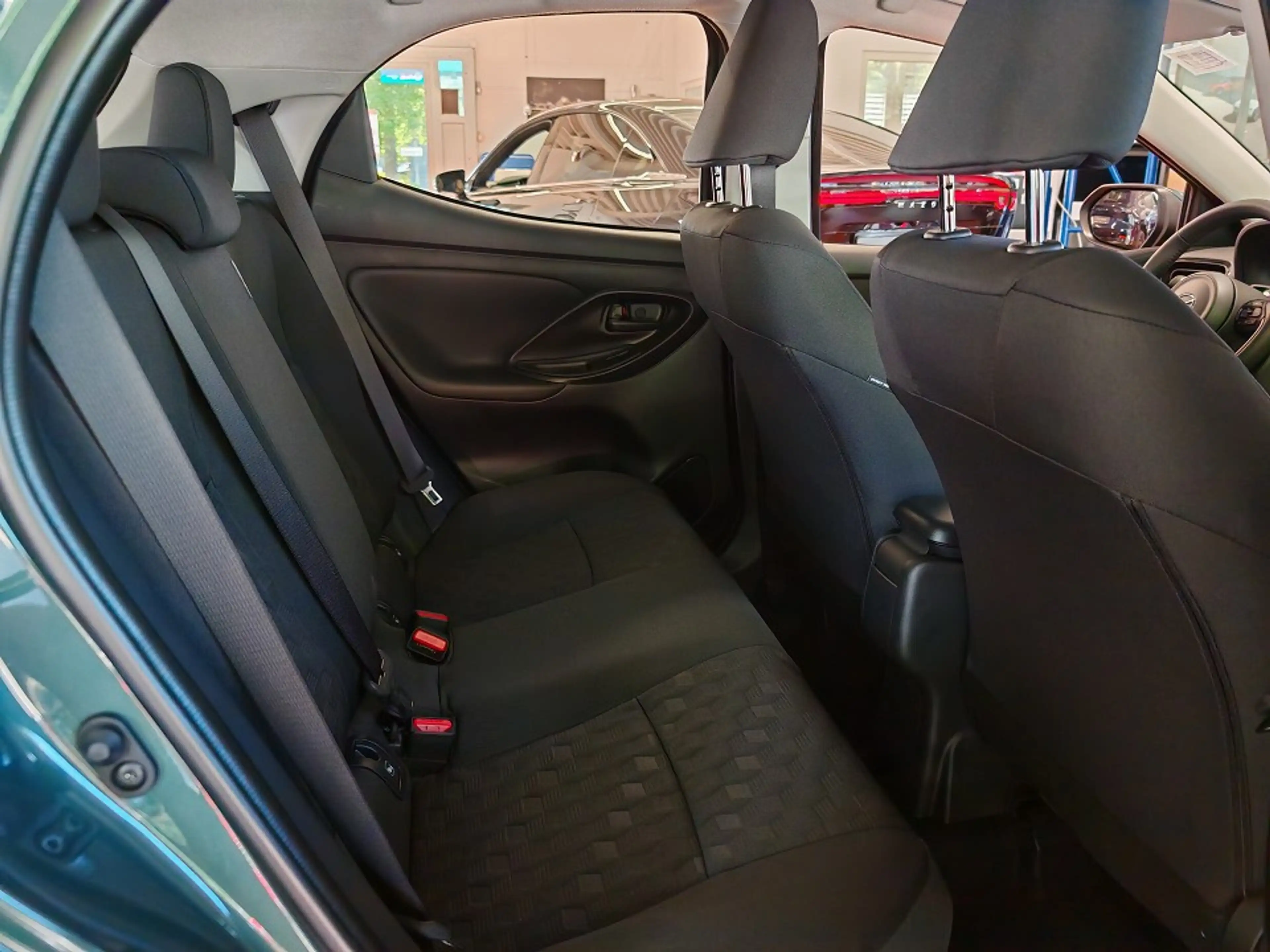 Mazda 2 Hybrid 1.5L Hybrid VVT-i 116 — photo 5