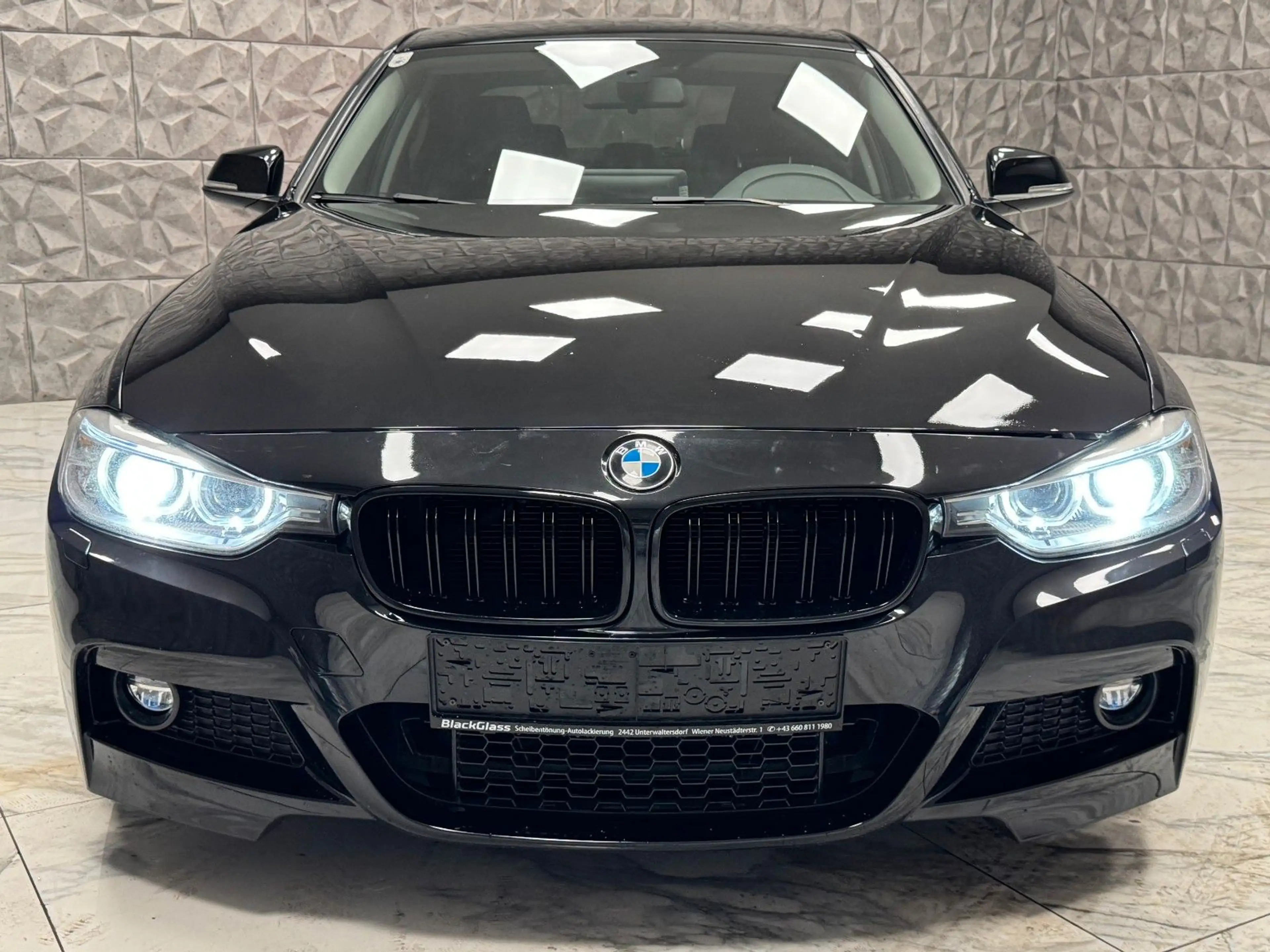 BMW 335 i M-Paket Akrapovic — photo 2