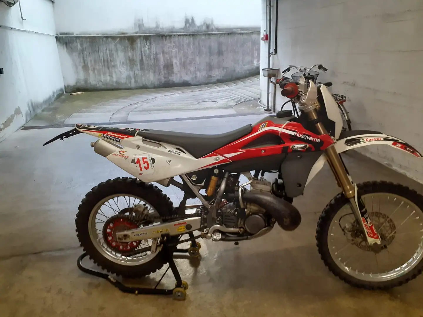 Husqvarna WR 250 - 1