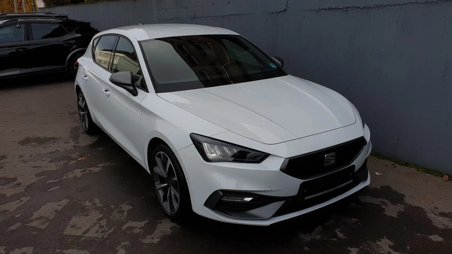 CUPRA Leon 2.0 TDI FR DSG Virtual/Navi+/ACC/Kamera/18 Weiß - 2