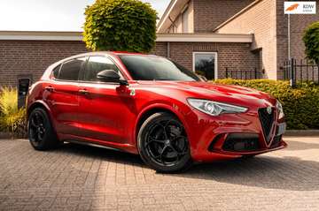 2.9 V6 AWD Quadrifoglio 510 PK ACC H&K Carbon Keyl