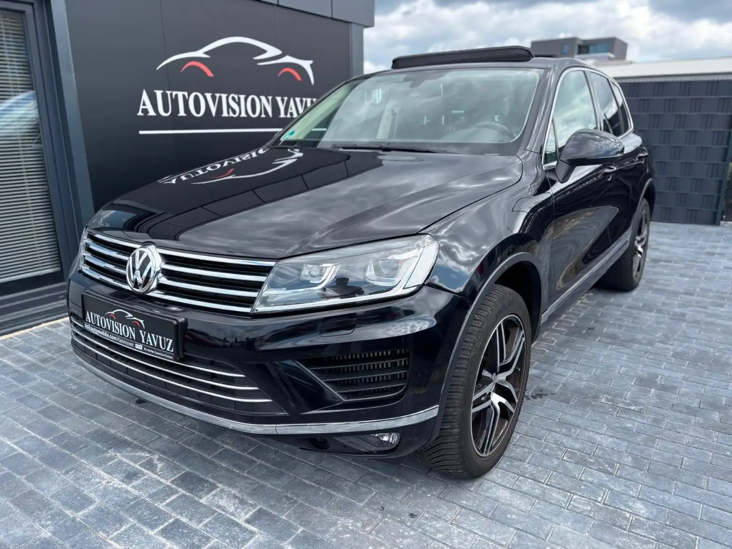 Volkswagen Touareg V6 TDI 4 MOT/PANO/ACC/KAMERA/LEDER/ Schwarz - 1