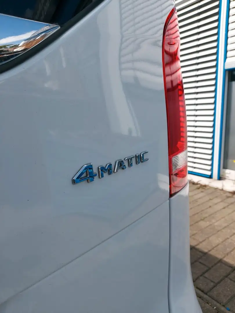 Mercedes-Benz V 300 V -Klasse EDITION 2020 4MATIC lang AMG Weiß - 2