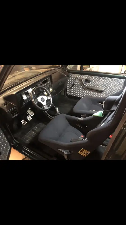 Volkswagen Golf GTI Pirelli W65 16V Weber Vergaser, foto 6