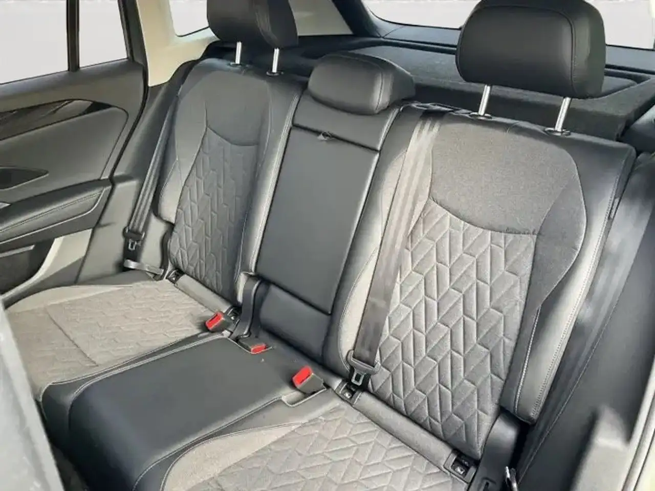 Volkswagen Tiguan 1.5 eTSI 110KW ACT Edition Plus DSG 8