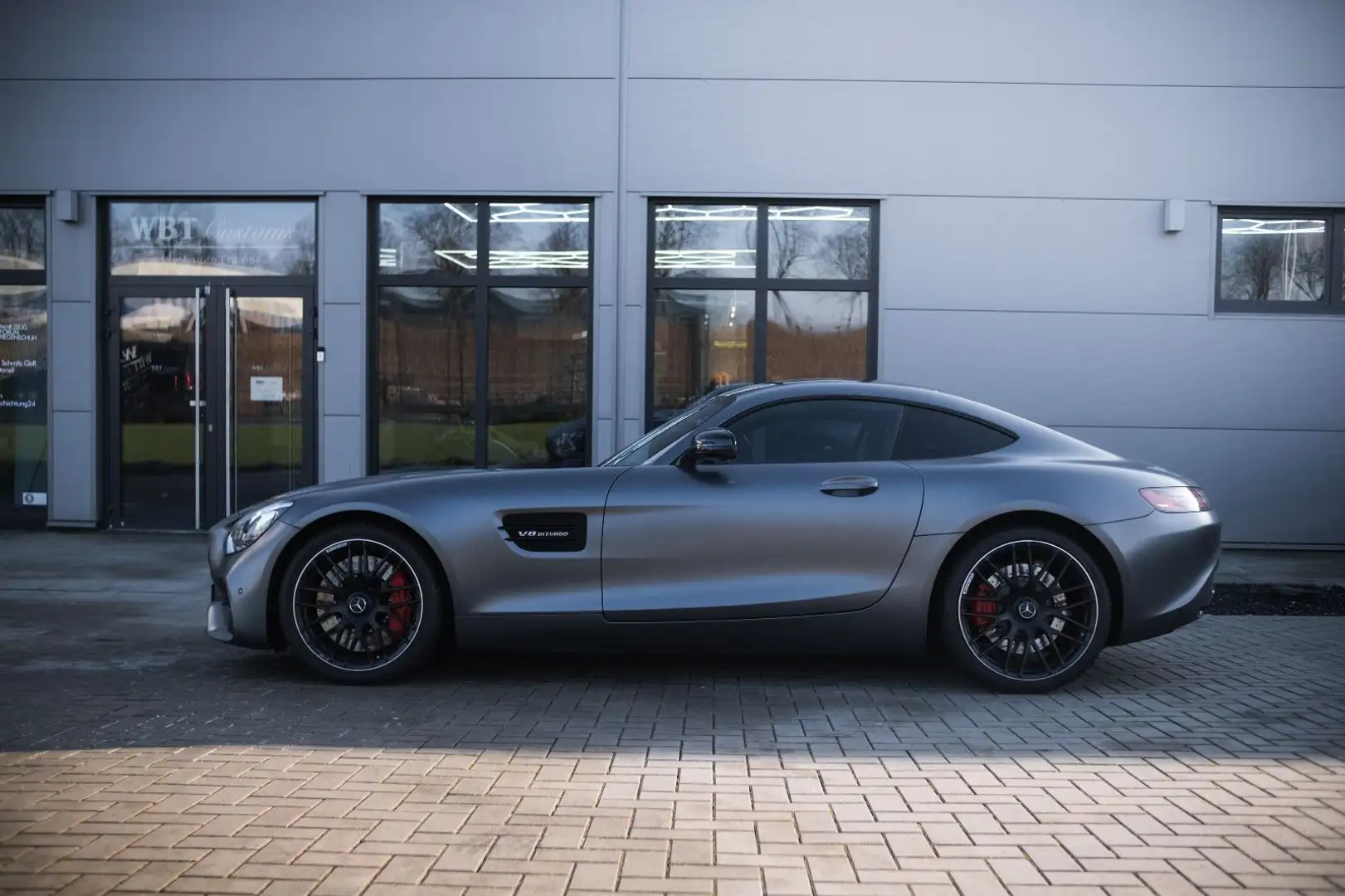 Mercedes-Benz AMG GT -Steuer-Night Paket-Pano-Burmester-PTS Grau - 1