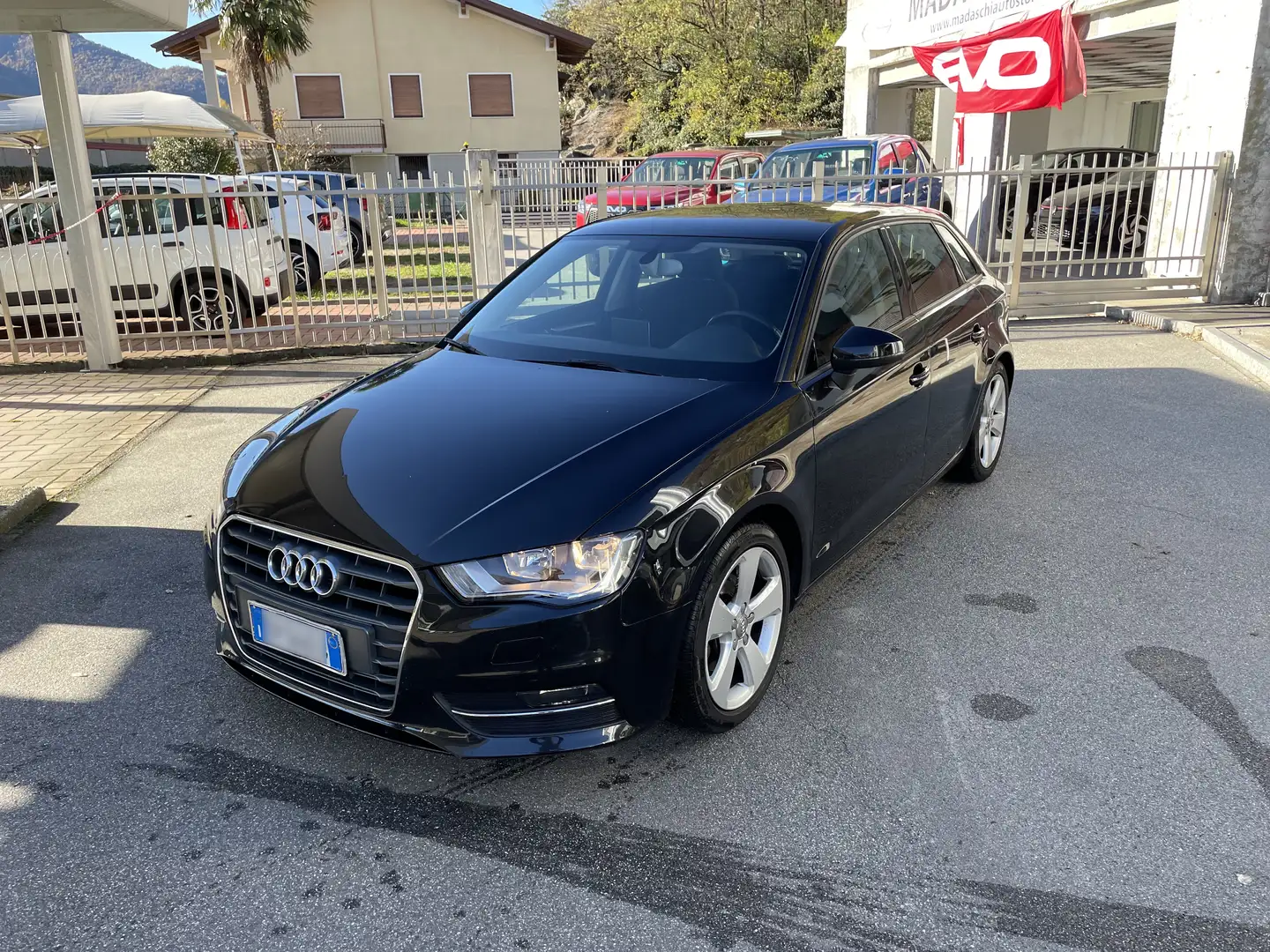 Audi A3 A3 III 2014 Sportback 1.6 tdi Ambition s-tronic Nero - 1