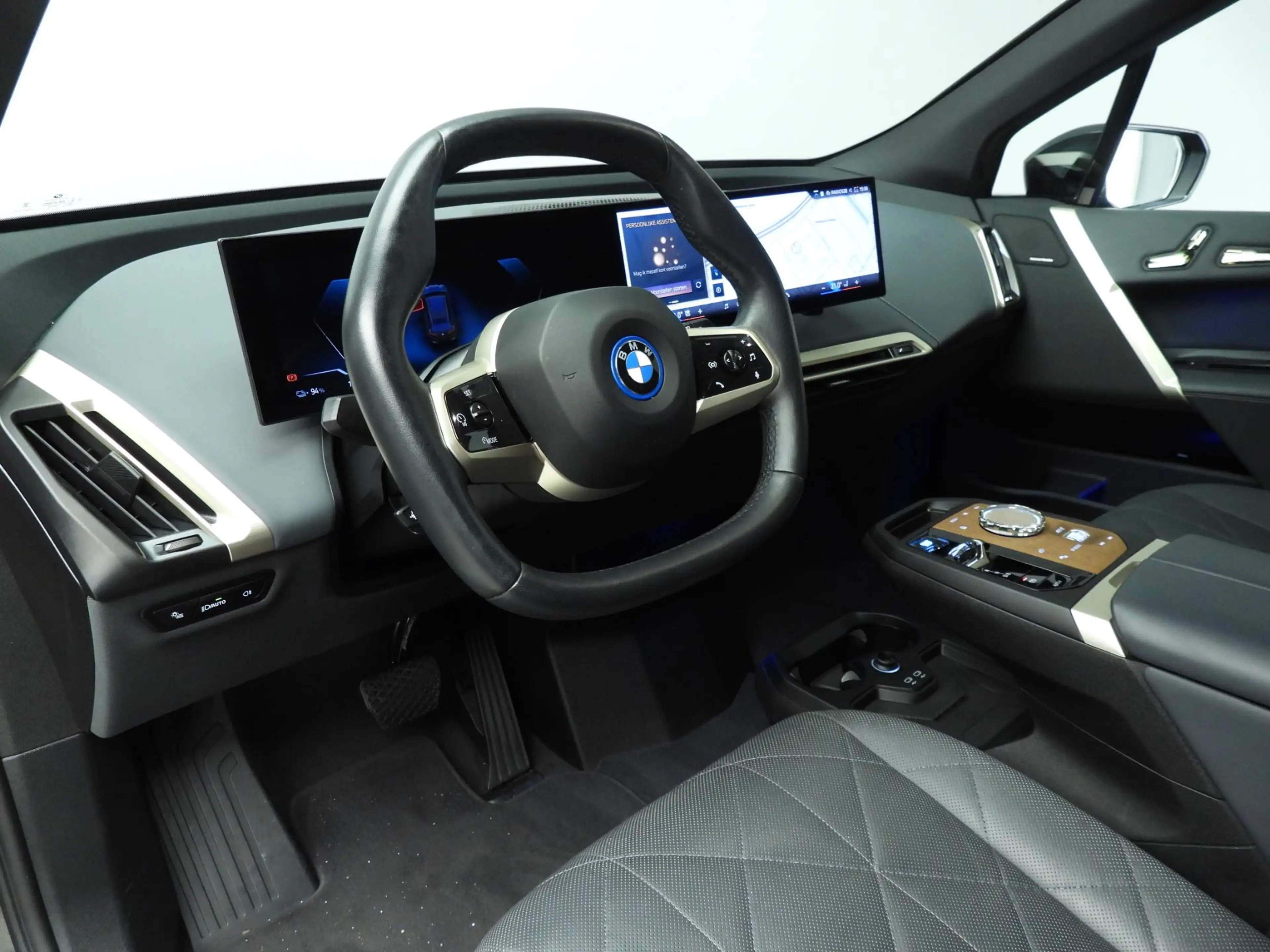 BMW iX xDrive40 | Sportpakket | Laserlicht | Navigatie | — photo 6