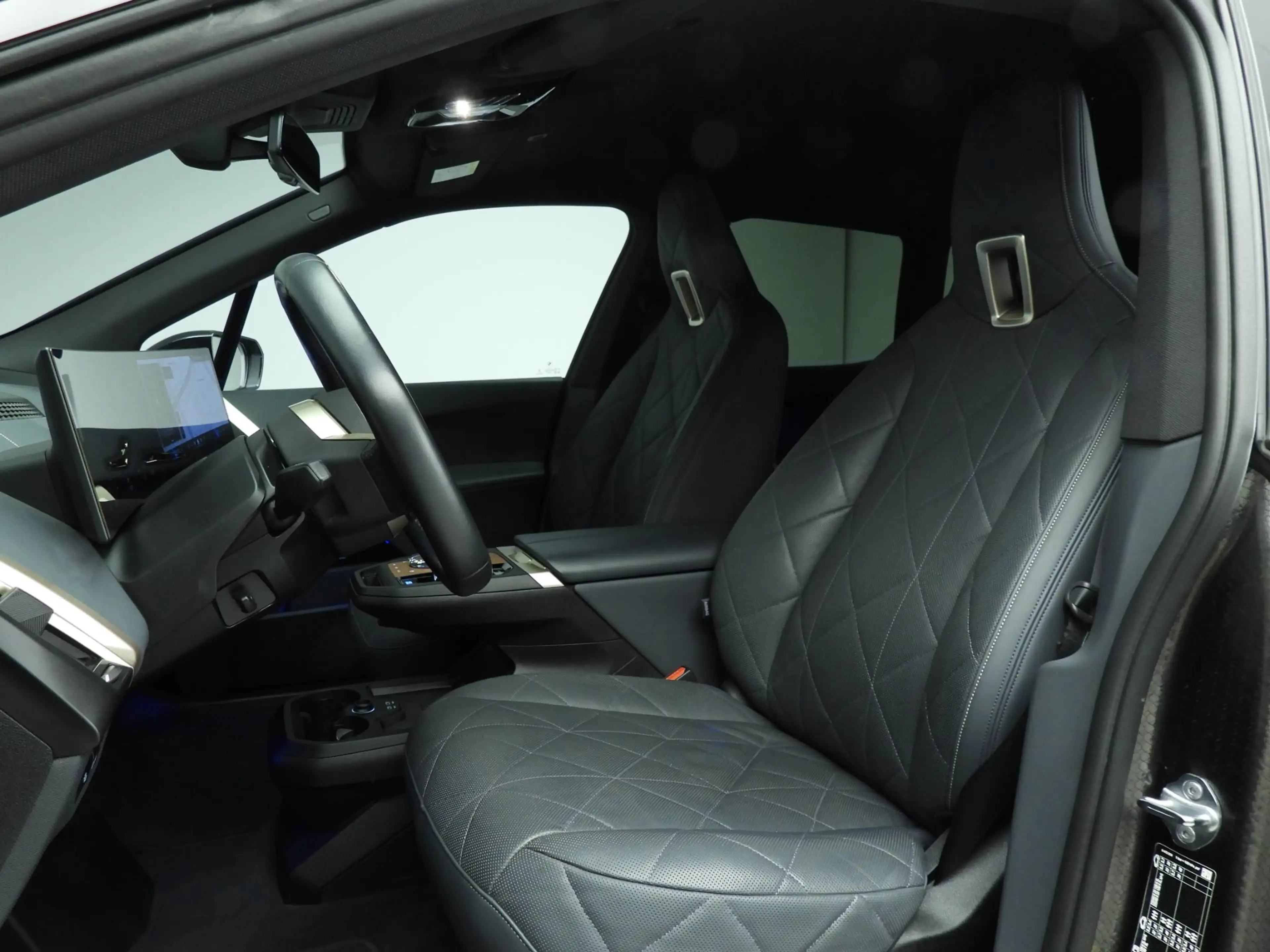 BMW iX xDrive40 | Sportpakket | Laserlicht | Navigatie | — photo 7