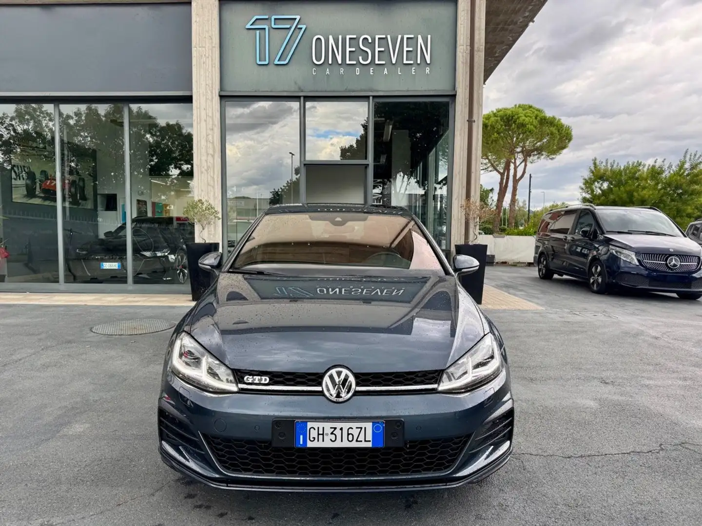 Volkswagen Golf GTD 2.0 TDI DSG 5p. BlueMotio.Tetto+Pellemista Grigio - 2