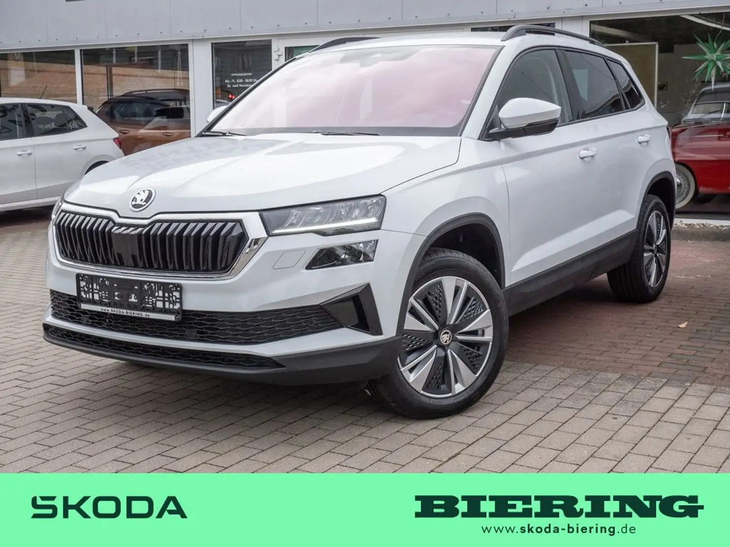 Skoda Karoq 1.5 TSI ACT Selection NAVI ACC FACEL. LED Blanco - 1