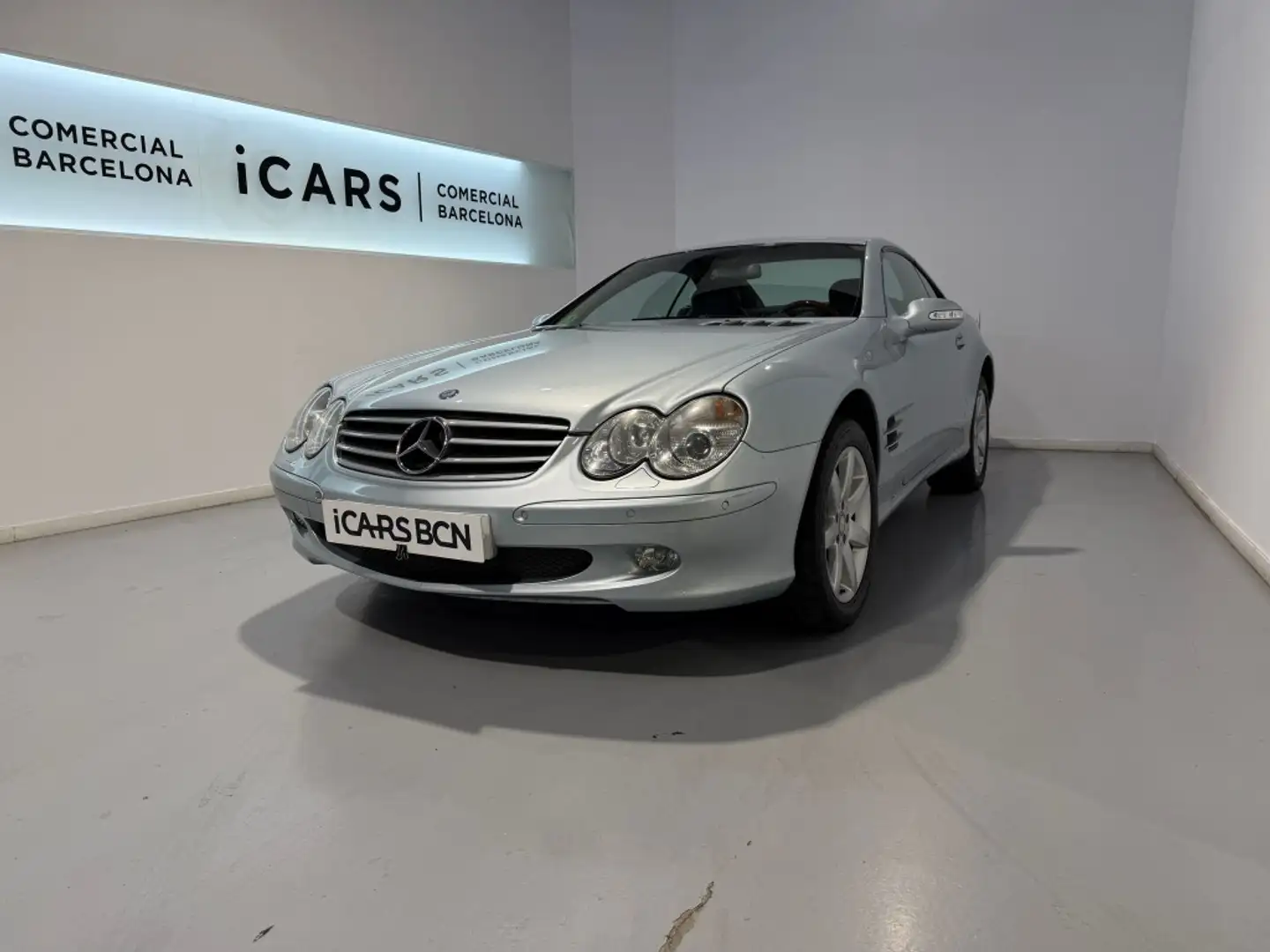 Mercedes-Benz SL 500 Aut. Plateado - 1