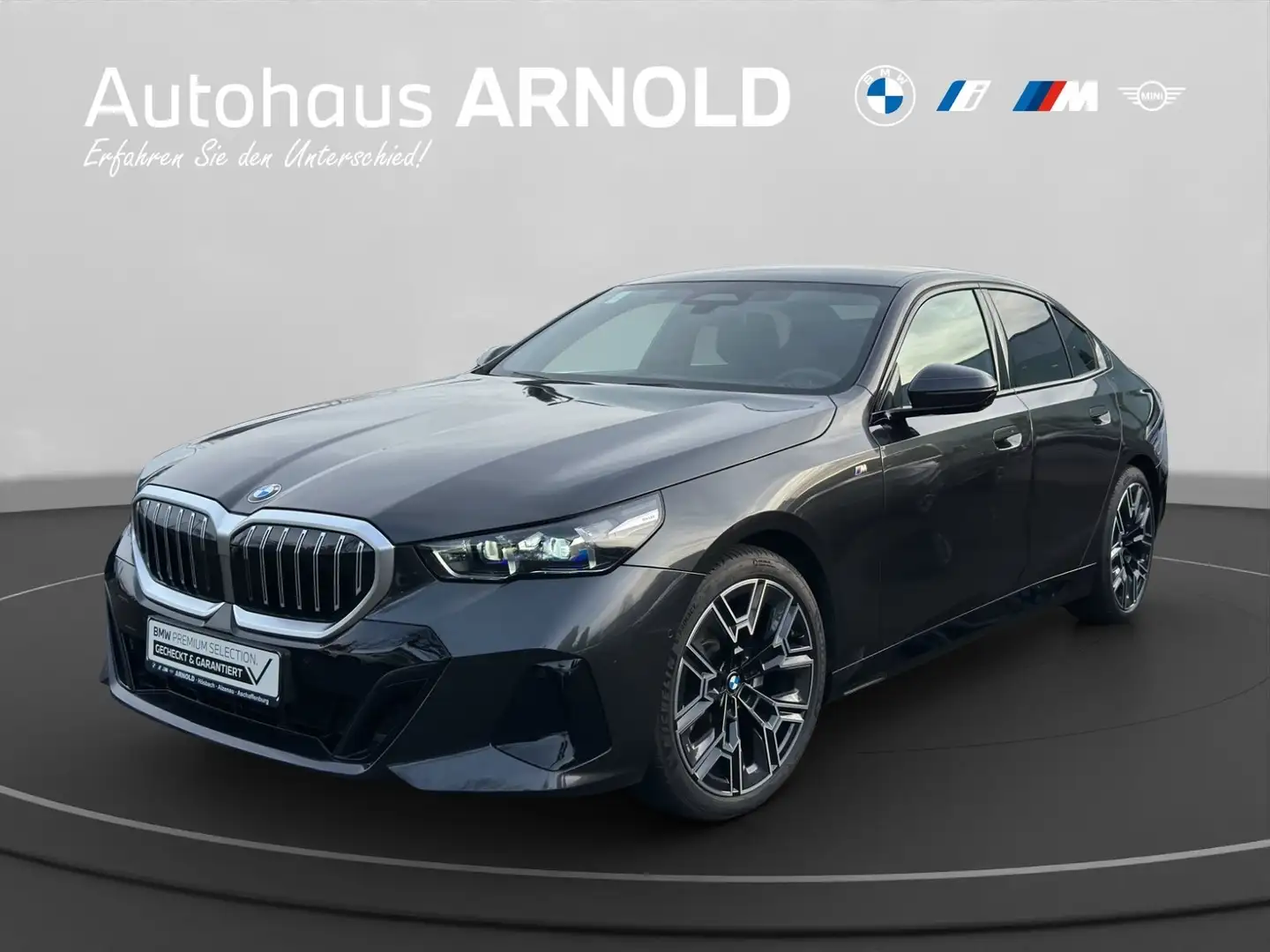 BMW 520 d  M Sportpaket Harman Kardon Stop+Go RFK Komfortz Grau - 1