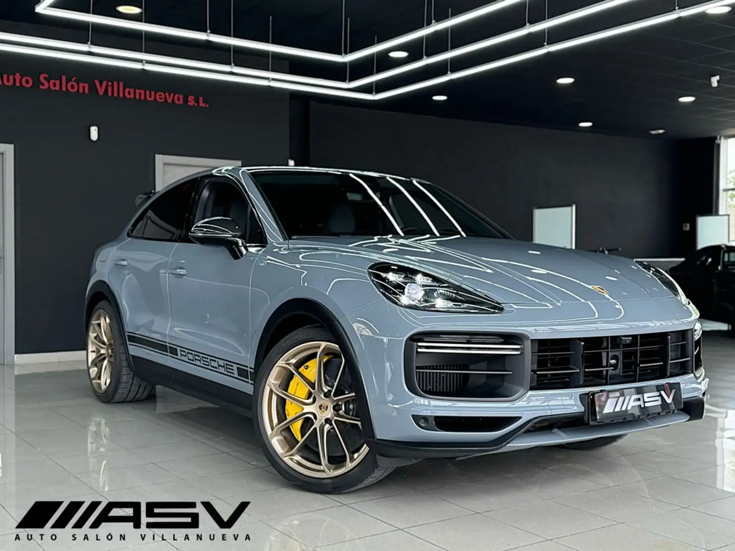 Porsche Cayenne Turbo GT Gris - 2