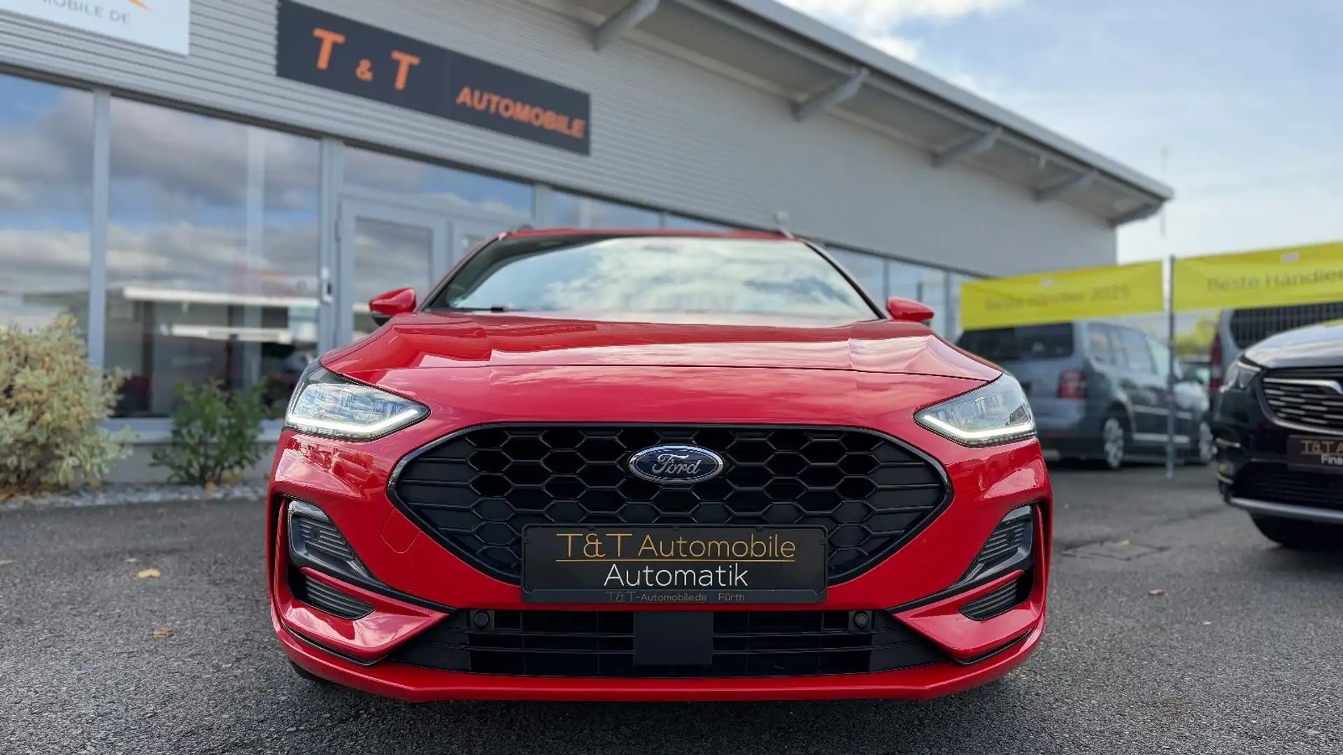 Ford Focus Turnier ST-Line X Rot - 2