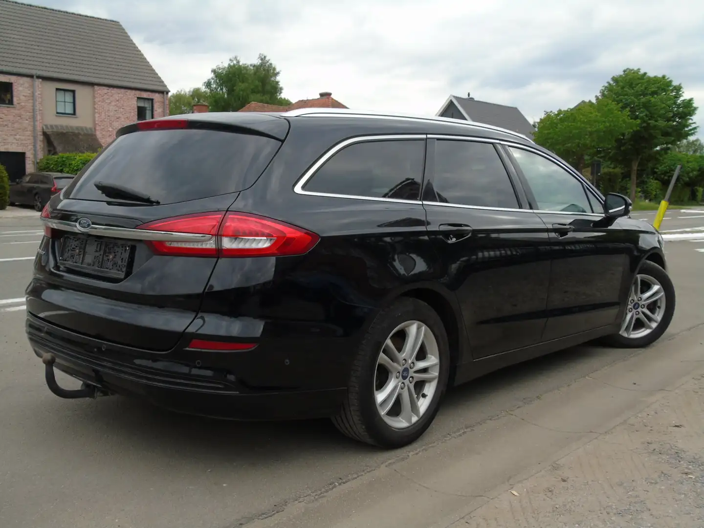 Ford Mondeo Clipper 2.0 Ecoblue Business *1e Eigen *AUTOMAAT Noir - 2
