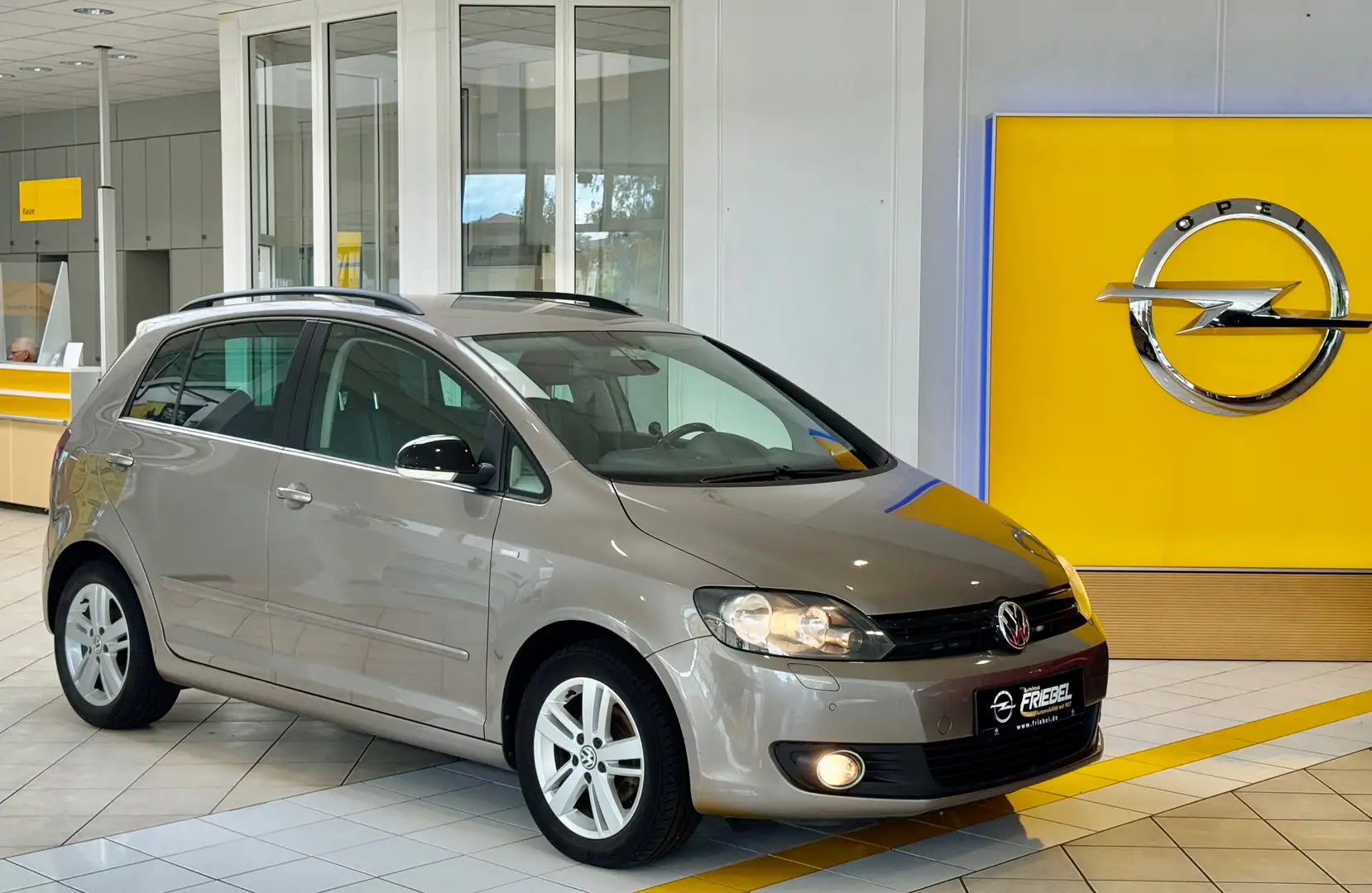 Volkswagen Golf Plus Match/Steuerkette NEU/AHZV/TÜV NEU Braun - 1